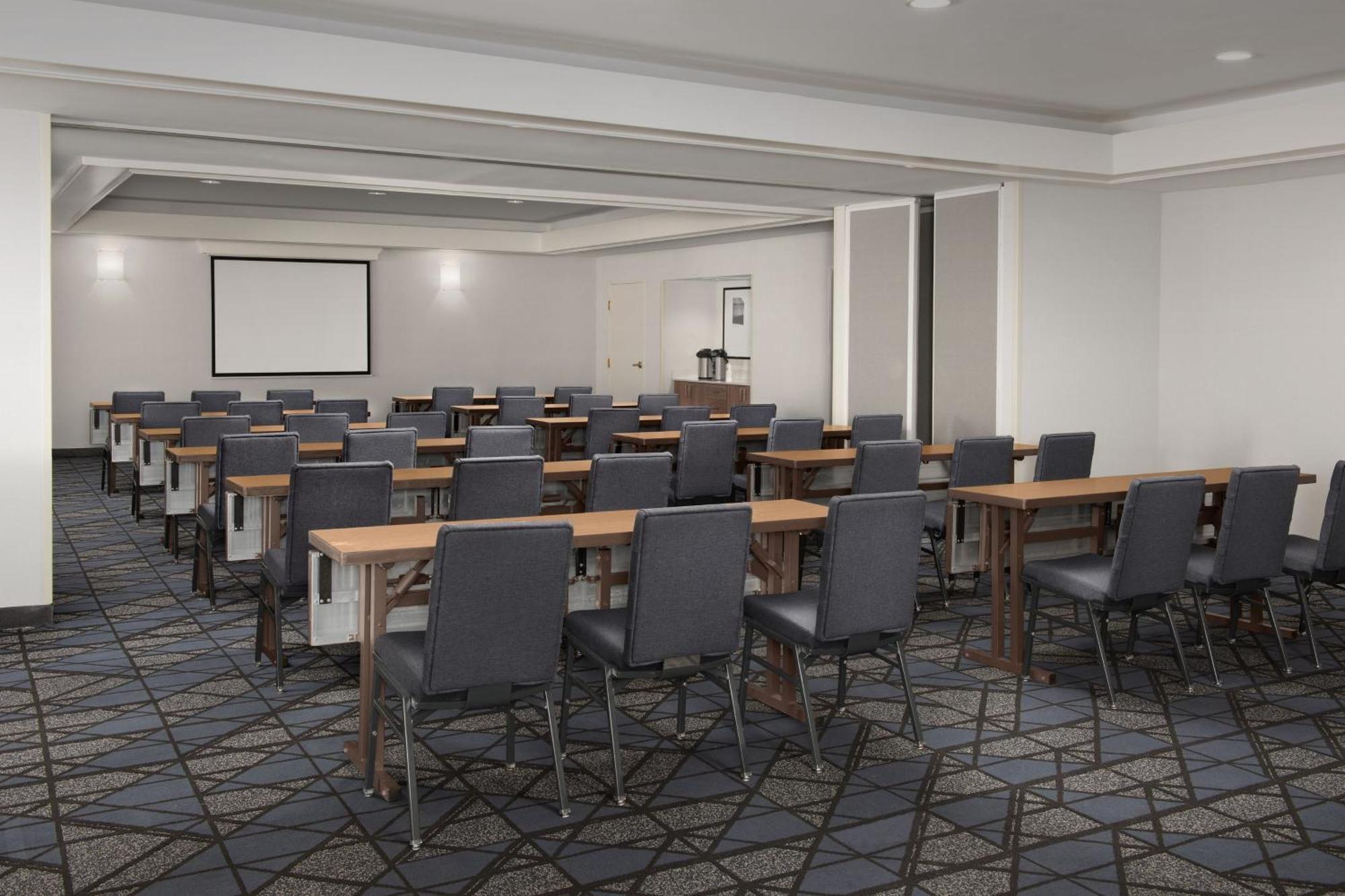 Courtyard By Marriott Dothan Exterior foto